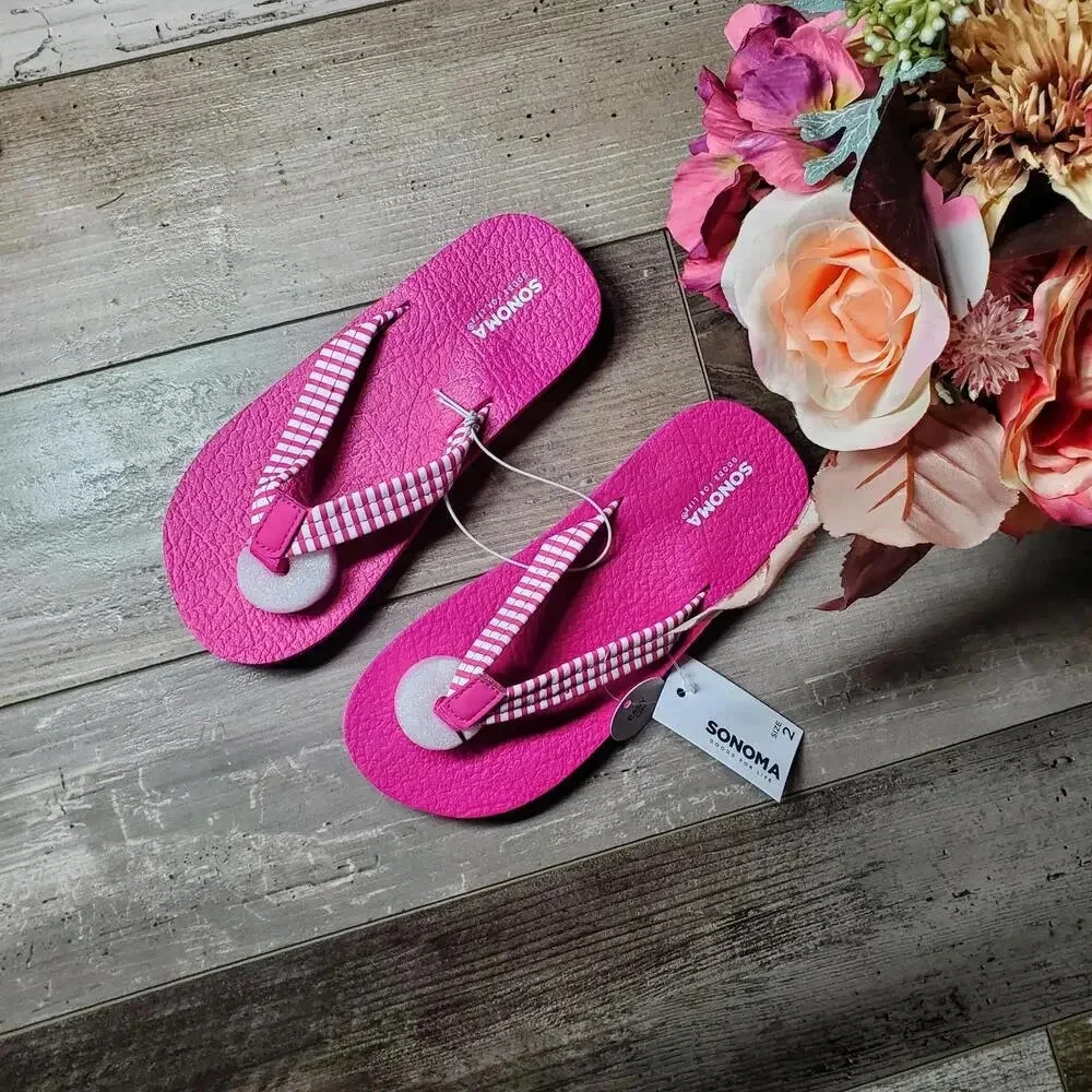 NWT Sonoma Goods for Life Sonnyy Kids Thong Sandals Pink Stripe Size 2